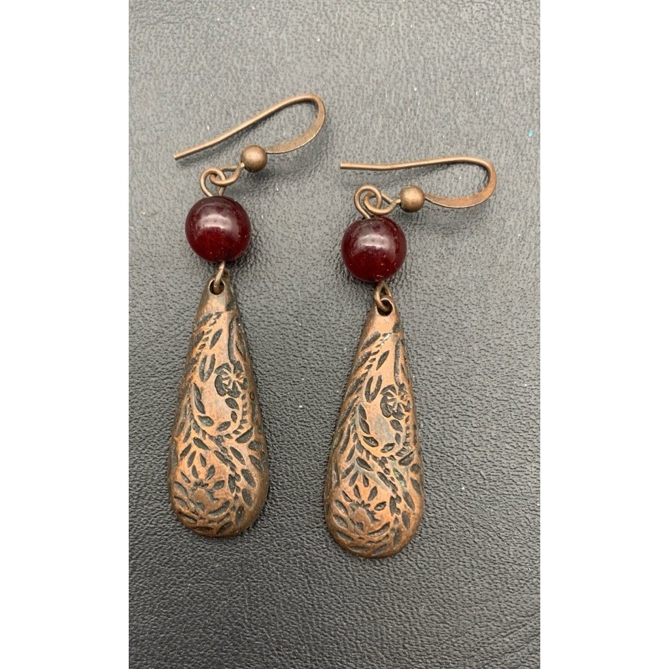 Vintage Dangle Etched Copper Tone Wine Beaded Dangle Boho Beauty Earrings 9$